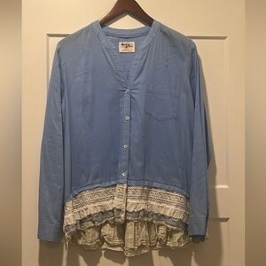 Women’s Holding Horses Top